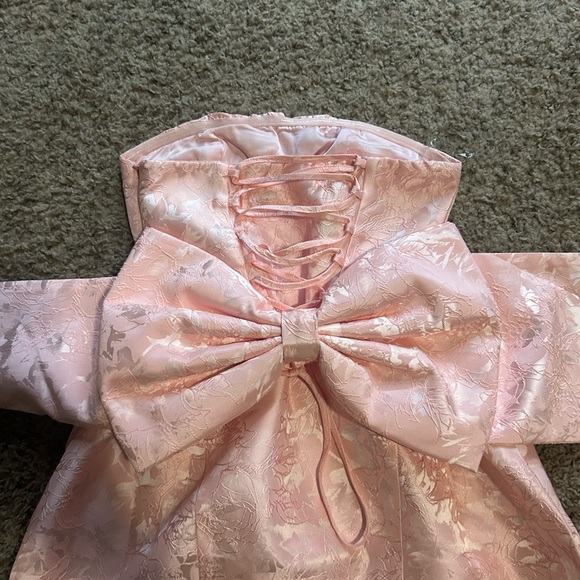 Baby boo Elenora Mini Elegant Pink Brocade Strapless Top - Picture 3 of 5